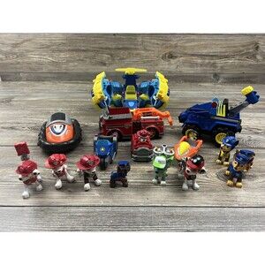 Paw Patrol Toy Lot Figures And Vehicles 16 Piece Spin Master